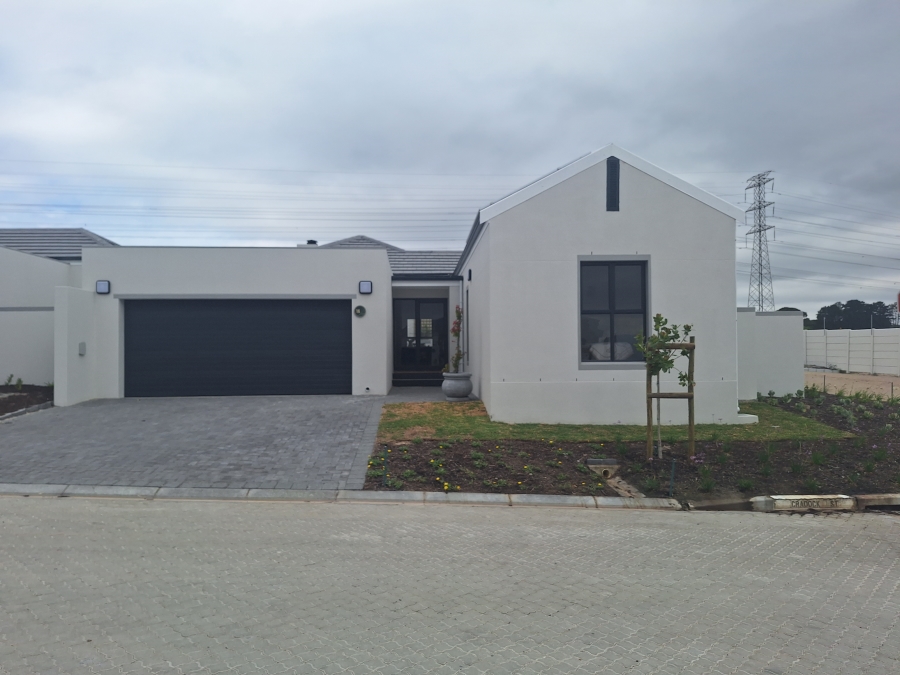 3 Bedroom Property for Sale in Haasendal Western Cape